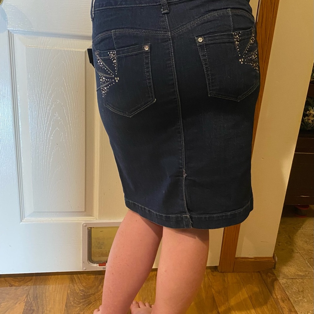 NWT Style&Co Denim Pencil Skirt. Size 4